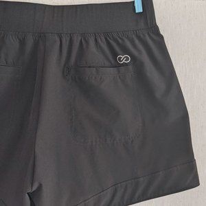 EUC Calia by Carrie Underwood 5" Shorts